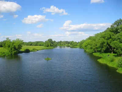 File:Horyn river in Oleksandiya.jpg - Wikimedia Commons