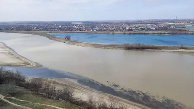 На реке Кубань обрушилась плотина Федоровского гидроузла - Российская газета