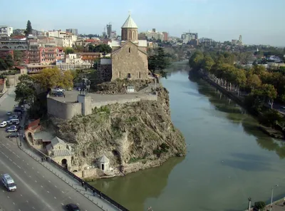 Исторический центр города Тбилиси. Вид на берег реки Кура. Stock Photo |  Adobe Stock