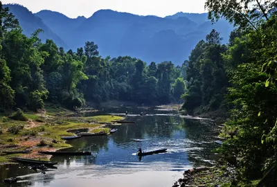 Река Меконг Имеет Риф Произойти Естественным Путем. Фотография, картинки,  изображения и сток-фотография без роялти. Image 54534566