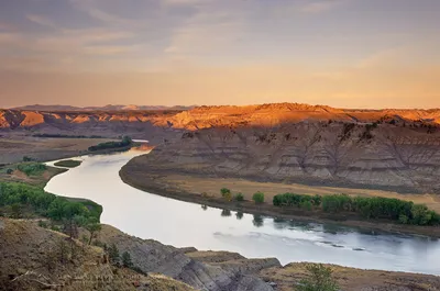 река Миссури осени стоковое фото. изображение насчитывающей взгляд -  11552340