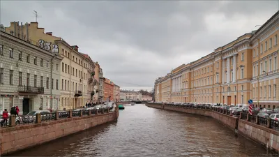 Петербург. Река Мойка» Зуев Алексей бумага/пастель купить в Москве  С-Петербурге арт 6789