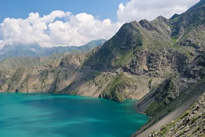 Ущелье и река Нарын в Киргизии - YouTube