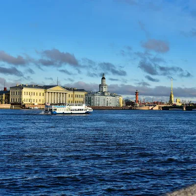 Река Нева в Санкт-Петербурге