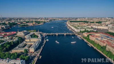 Река Нева в Санкт-Петербурге