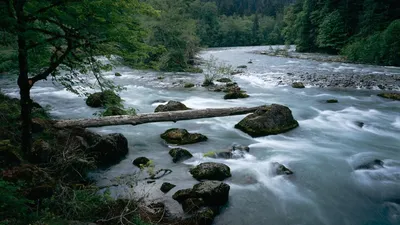 Яремче. Река Прут, водопад Пробий