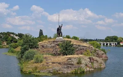 Утечка химикатов в реку Рось - Жители Белой Церкви напуганы из-за  загрязнения водоема