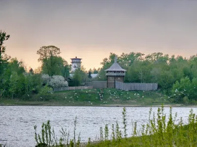 Фотография Волго-Балтийский канал, путь из Москвы в Санкт-Петербург. Река  Шексна. | Фотобанк ГеоФото/GeoPhoto | GetImages Group