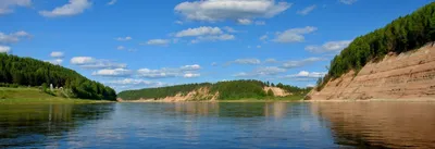 Шлюз на реке Сухона - Россия
