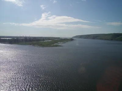 течет река Волга.... Фотограф Анатолий Зверев