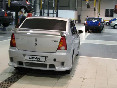 Пороги Power DM Sport ABS на Renault Logan