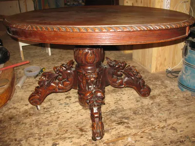 Резной дубовый стол. 55 000 ₽ Дуб 200 см 90 см 75 см Резной дубовый стол  выполненный по фото заказчика.