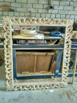Купить антикварное зеркало в деревянной резной рaме в галерее \"Турандот  Антик\"
