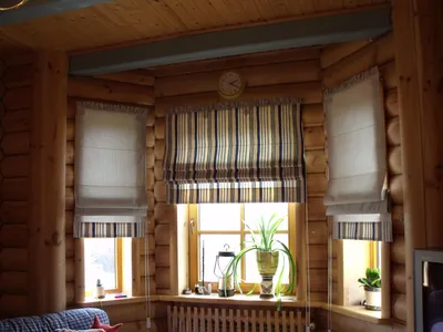 Шторы в деревянном доме: дизайн штор в частном доме – какие шторы выбрать  для оформления окна загородного дома