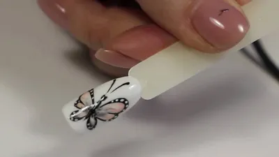Как нарисовать бабочку на ногтях (видео) - YouTube