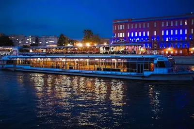 Floating Brothel\" River Palace on Dnieper River, Kyiv, Uk… | Flickr