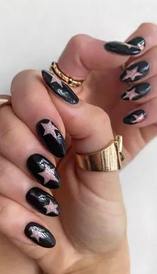 40+ Stylish Ways to Rock Spring Nails : Black and Rose Gold Nails