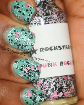 Rock On! – Kozmik Nails