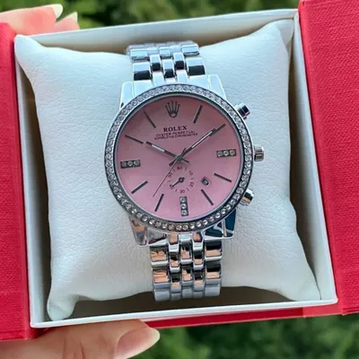 Женские часы Rolex Lady-Datejust 28: модель из стали с циферблатом из  розовой эмали | Vogue Russia