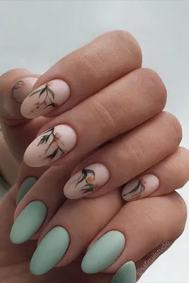 Романтичный маникюр ❤️😍🥰... - polina.nail.studio71 | Facebook