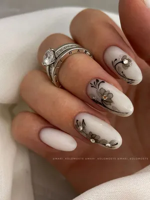 Рисунки цветов на ногтях - Студия красоты \"NailsProfi\"