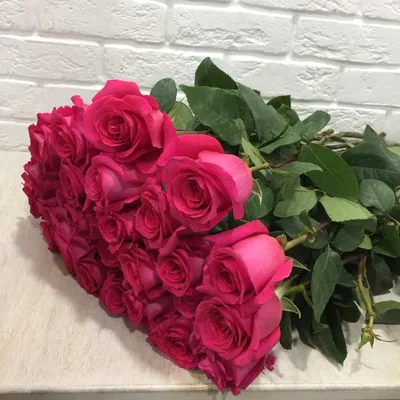Купить Букет из 21 розы Пинк Флойд с доставкой по Томску: цена, фото,  отзывы.