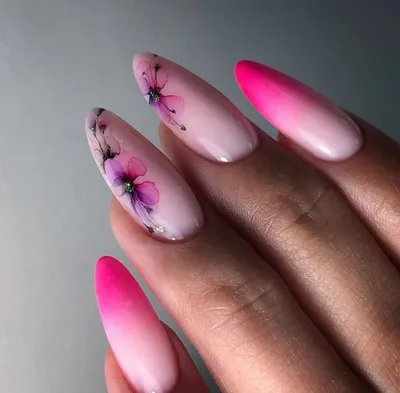 Новый модный лунный маникюр и негативное пространство. Розы на ногтях |  Negative Space Nail Art - YouTube