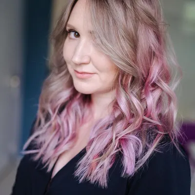 Красивые розовые пряди на светлых волосах (66 фото) - картинки modnica.club