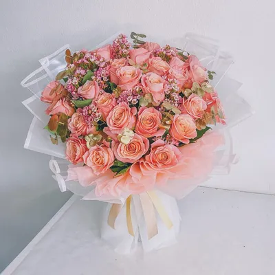 Цветы живые свадебный букет невесты из розовых роз 21 шт. / Лэтуаль Flowers  купить по доступной цене с доставкой в интернет-магазине OZON (598125105)