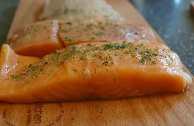Рыба с помидорами запеченная в лаваше в духовке - рецепт с фото пошагово