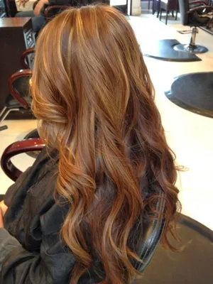 warm brown with highlights | Cheveux magnifiques, Coiffure cheveux long,  Cheveux