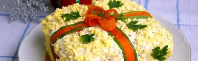 Салат Часы с куриным филе сыром и корейской морковью рецепт с фото пошагово  - 1000.menu