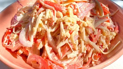 Салат красное море с крабовыми палочками - фото-рецепт