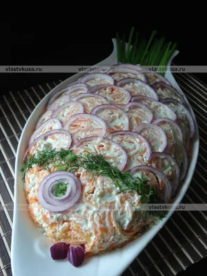 Слоеный салат с красной рыбой и рисом рецепт с фото пошагово -  PhotoRecept.ru