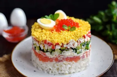 Салат с красной рыбой: рецепт с фото от Шефмаркет