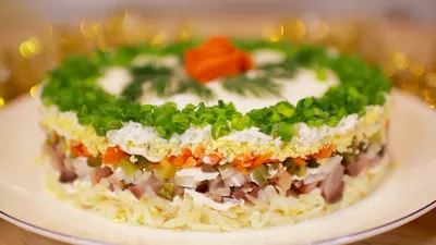 Салат с копченой рыбой горячего копчения рецепт с фото пошагово - 1000.menu