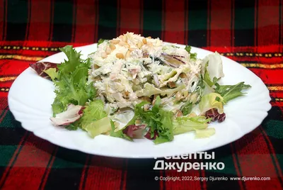 Рыбный салат с копченой скумбрией, солеными огурцами рецепт с фото пошагово  | Рецепт | Еда, Рыбный салат, Идеи для блюд