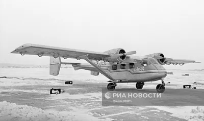 Самолет который не смог заменить \"Кукурузник\". Ан-14 \"Пчелка\" | Авиация и  техника - СвердловскАвиа | Дзен