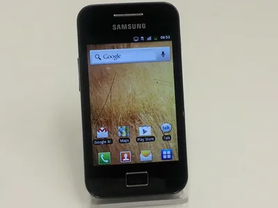 Samsung Galaxy S5830 Ace — стоковые фотографии и другие картинки GAFAM -  GAFAM, Без людей, Белый фон - iStock