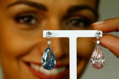 самые дорогие ювелирные украшения в мире ТОП-10 самых дорогих ювелирных  изделий в мире #yandeximages | Diamond earing, Selling jewelry, Jewelry  sales