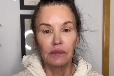 67-летняя ведущая «Топ-модели по-американски» показала лицо без макияжа и  фотошопа - Газета.Ru | Новости