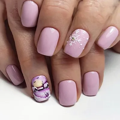 anna_nails_ns - Нежнейший лёгкий маникюр 🤍 Зеркальная втирка, с таким дизайном  ногтей сочетается любой стиль одежды, он не нарушит даже самый строгий  дресс-код. притягивает взгляды, такими ногтями хочется любовать сново и  снова🤩