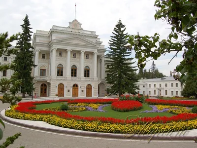 Санаторий МАРЬИНО (Дворцово-парковый ансамбль), Россия, Курская область -  «Есть и в российской глубинке настоящие дворцы с английскими парками!  Усадьба князя Барятинского - памятник архитектуры, а ныне санаторий МАРЬИНО.  » | отзывы