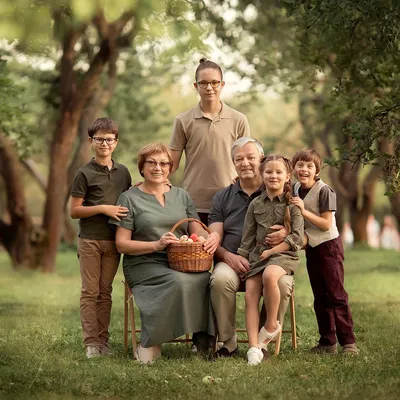 Семейная фотосессия на природе. Семейный фотограф Татьяна Надеждина