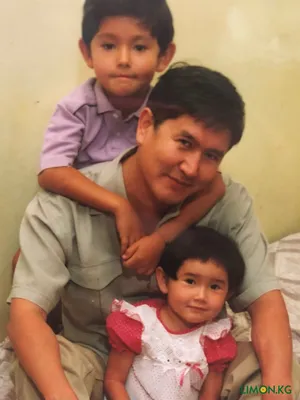 Кадыр Атамбаев об отце и братьях, о вере в Кыргызстан и о том, как он  служил в армии