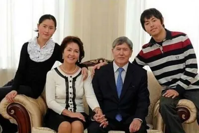 Суд разрешил выемку из банков документов по депозитным счетам и ячейкам семьи  Атамбаева - Вести.kg - Новости Кыргызстана