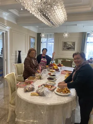 Дочь экс-президента А. Атамбаева Алия Шагиева показала своих детей