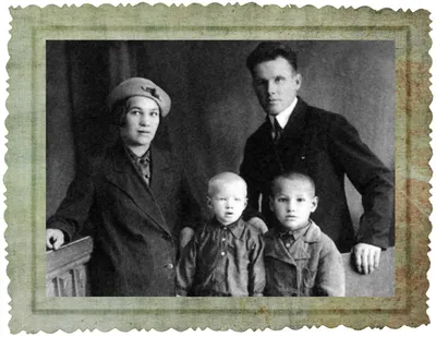 Борис Николаевич Ельцин, история его семьи, настоящая фамилия и другие  интересные факты | Рандеву | Дзен