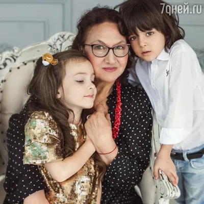 Филипп Киркоров показал, кто воспитывает его детей - 7Дней.ру