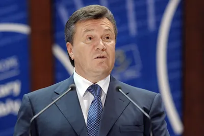 Когда Украина вернет долг Януковича и дома и угодья его соратников